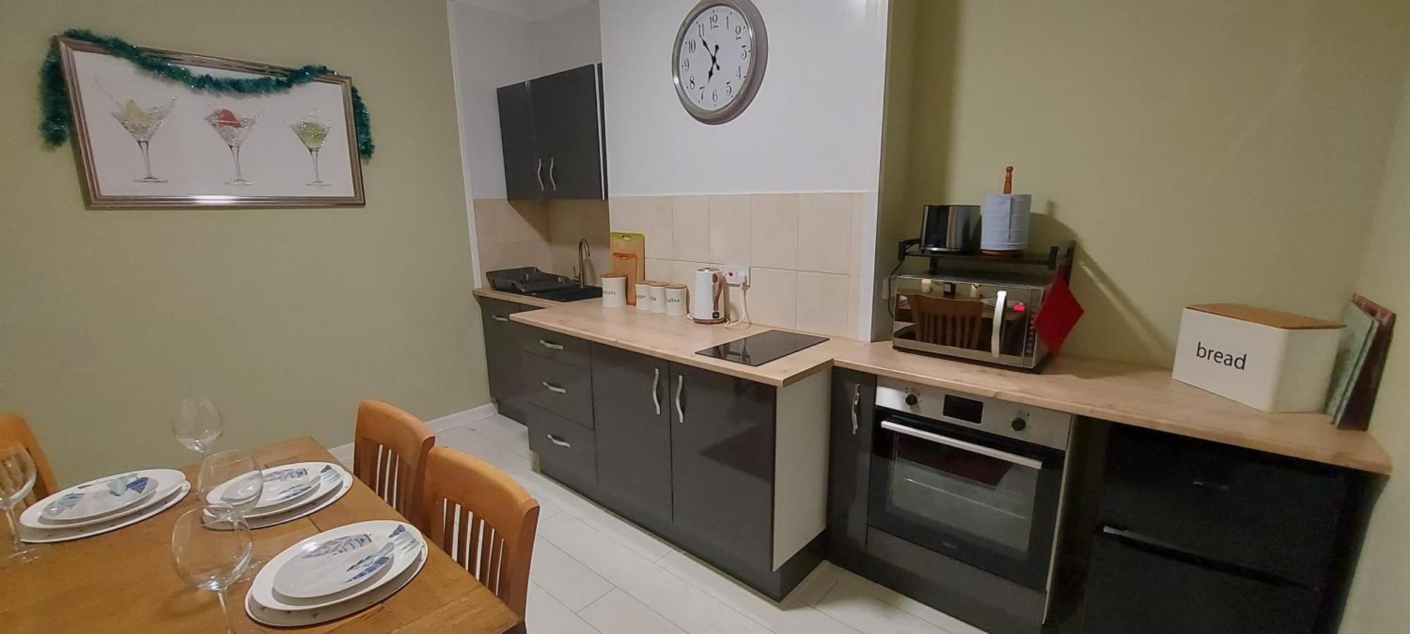 The Enigma - 2 Master Bedrooms Sleeps 6 Apartment Blackpool