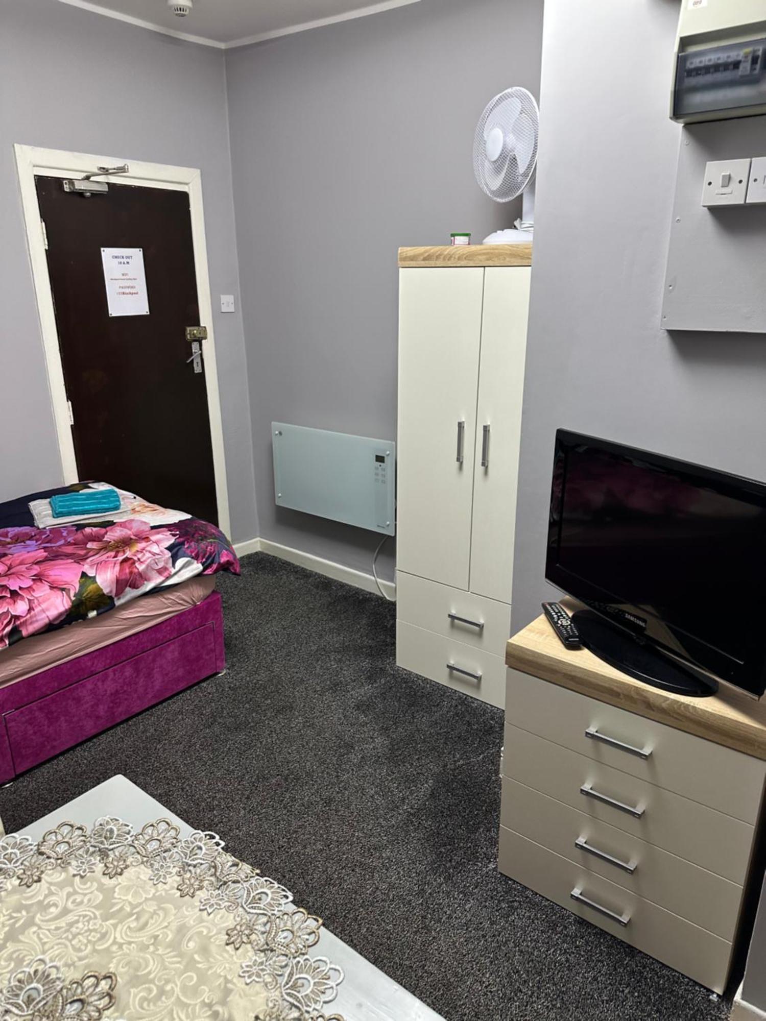 Flats * Blackpool