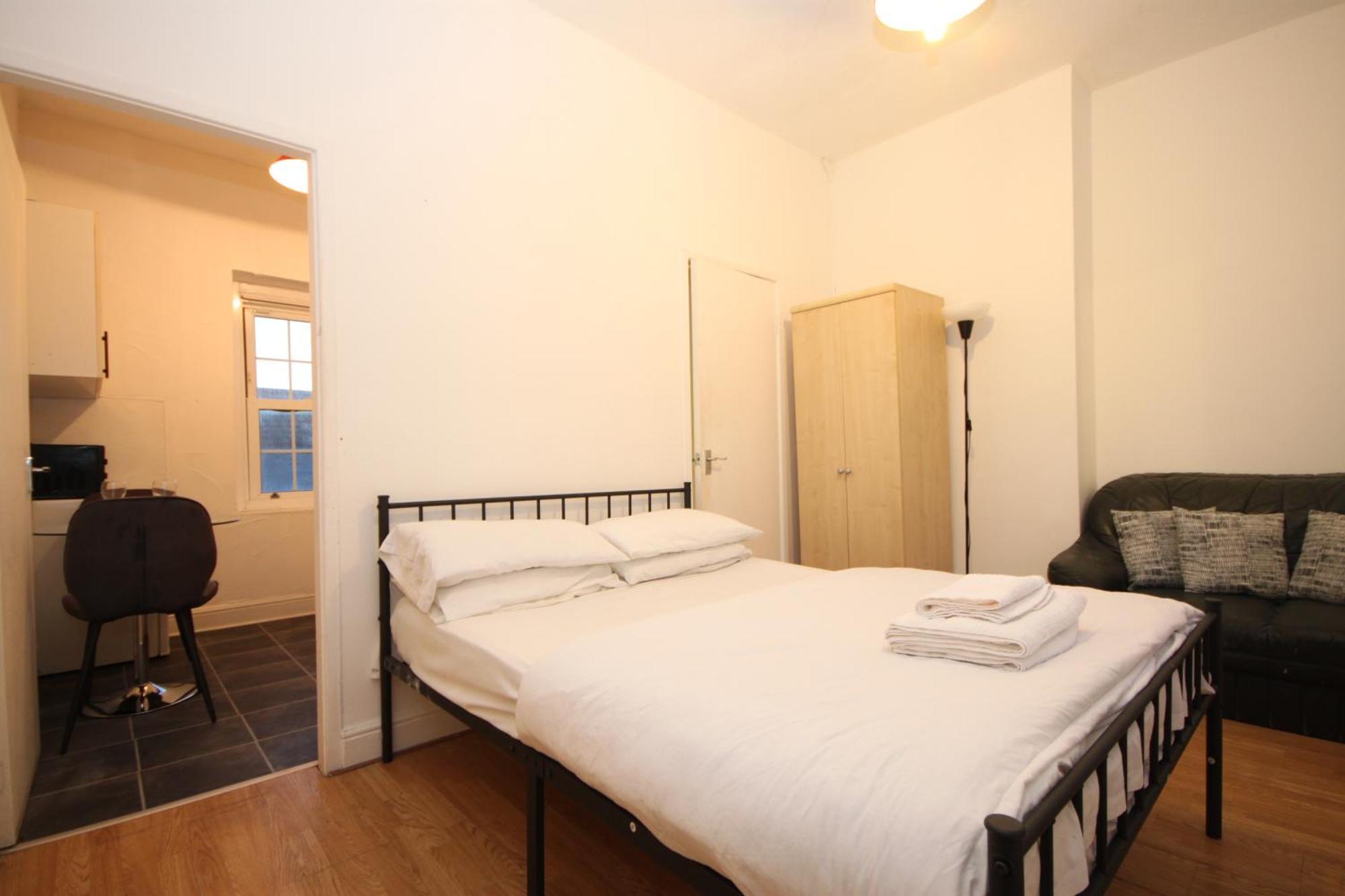 Cosy Casa: Beachfront Promenade Retreat With Free Parking Apartment Blackpool