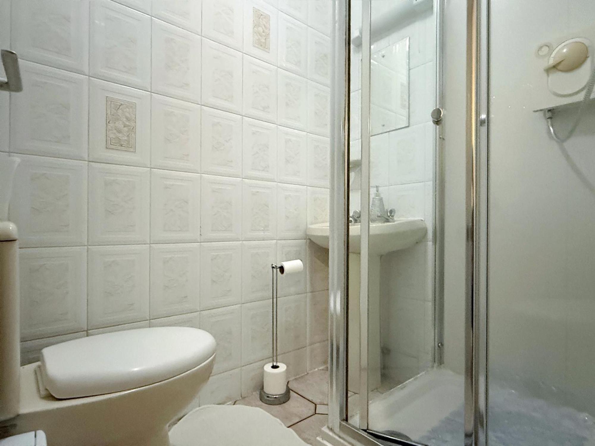 Derwent - Close To & Attractions Blackpool