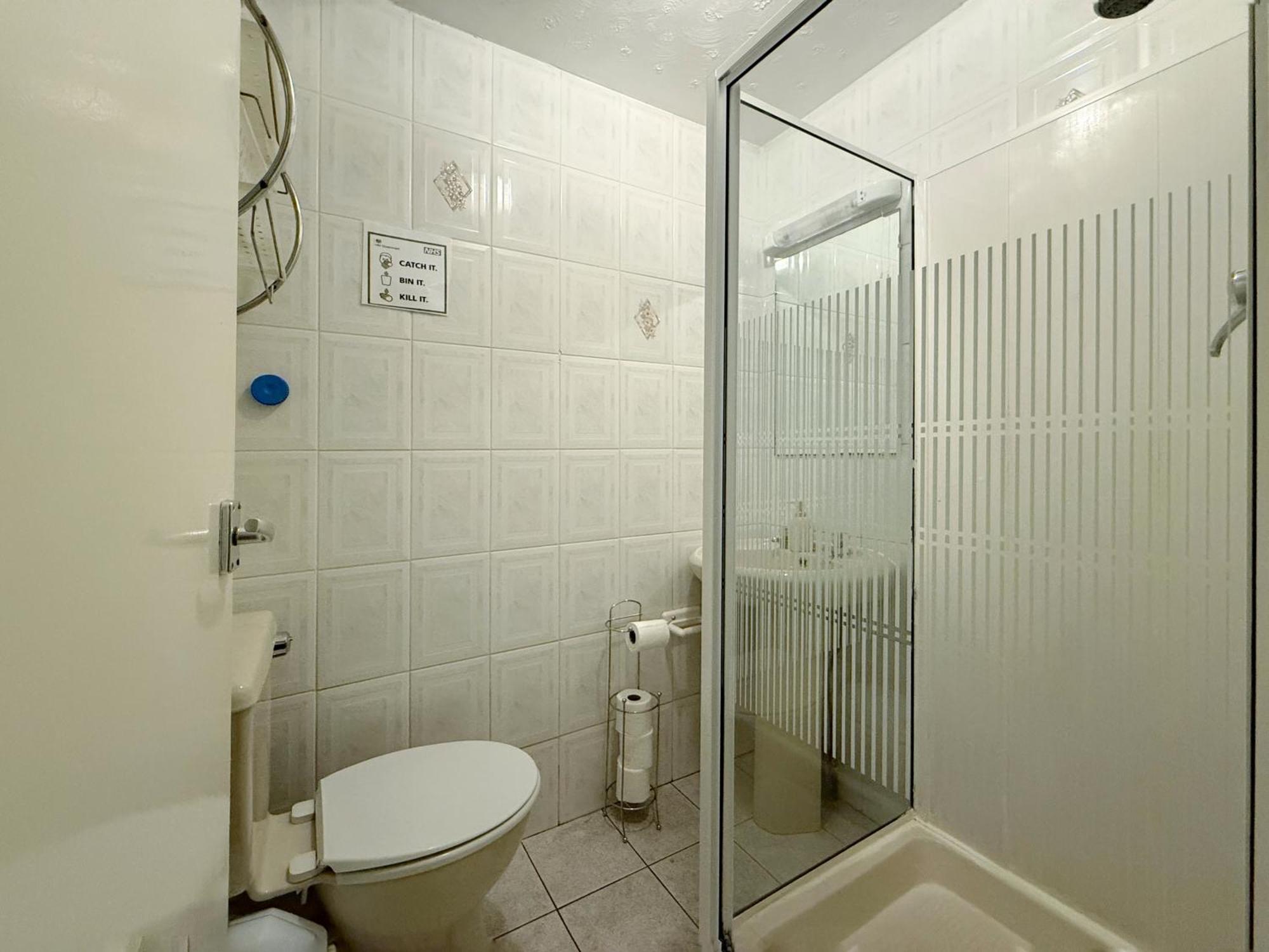 Derwent - Close To & Attractions Apartment *