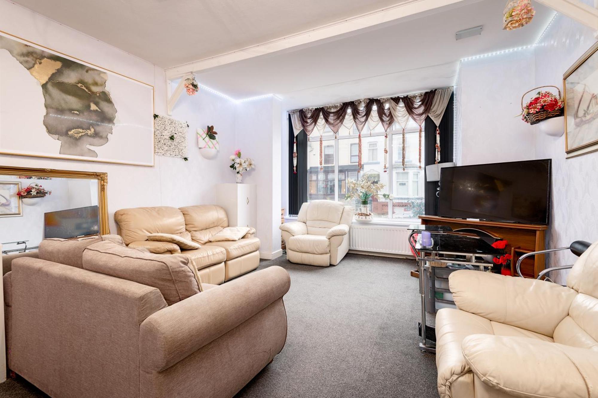 Derwent - Close To & Attractions Apartment