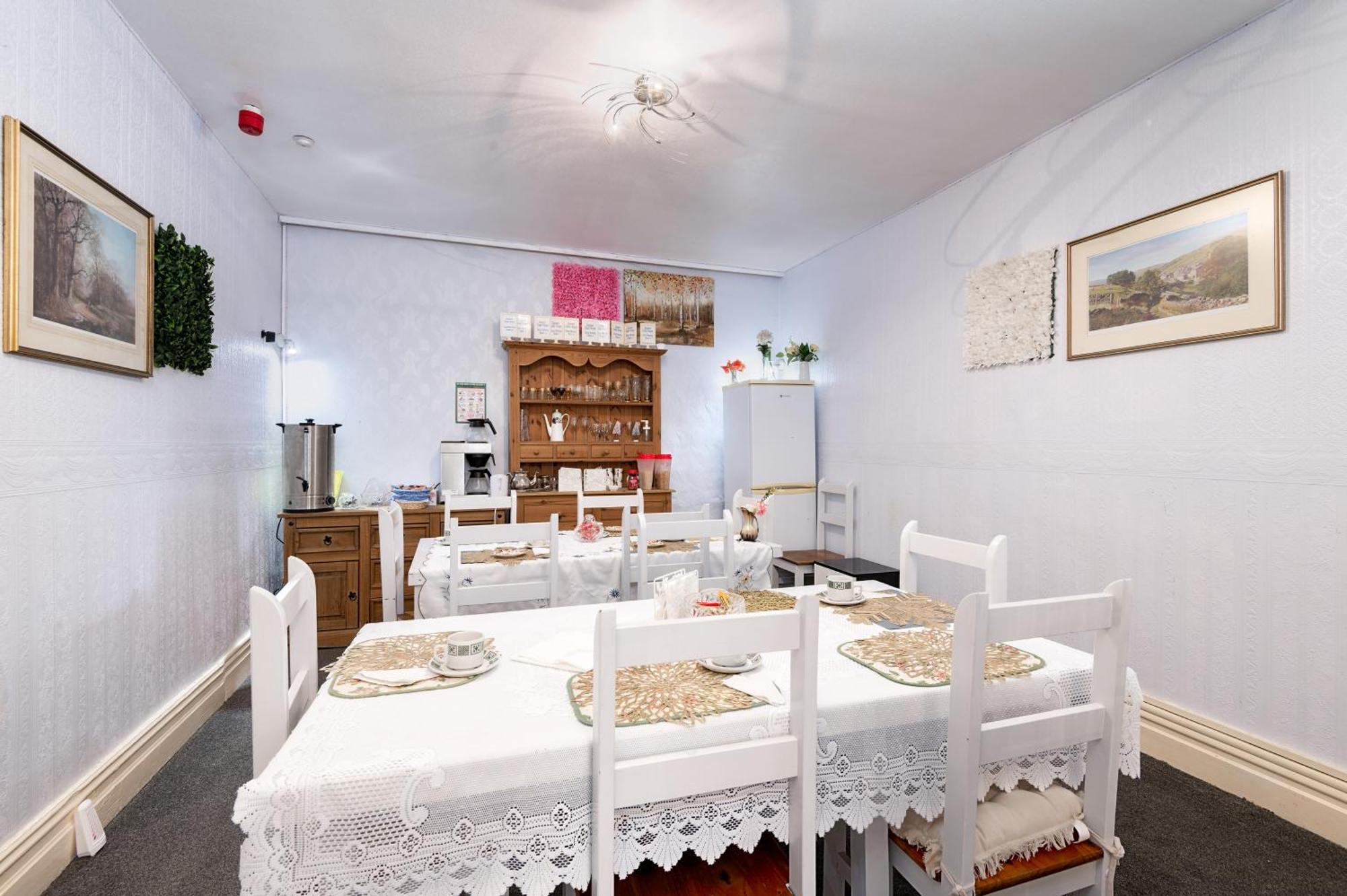 Derwent - Close To & Attractions Blackpool