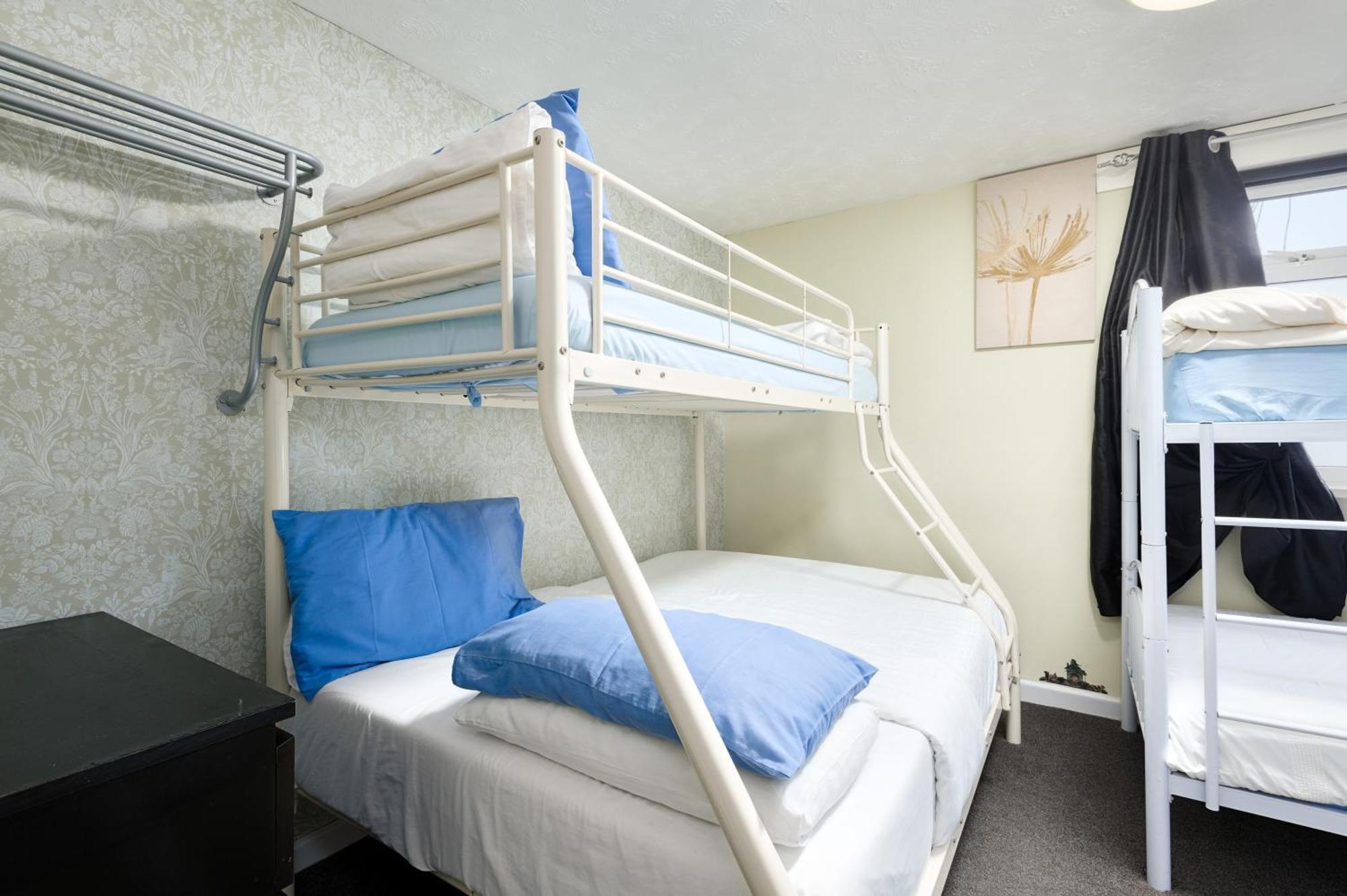 Derwent - Close To & Attractions Apartment *