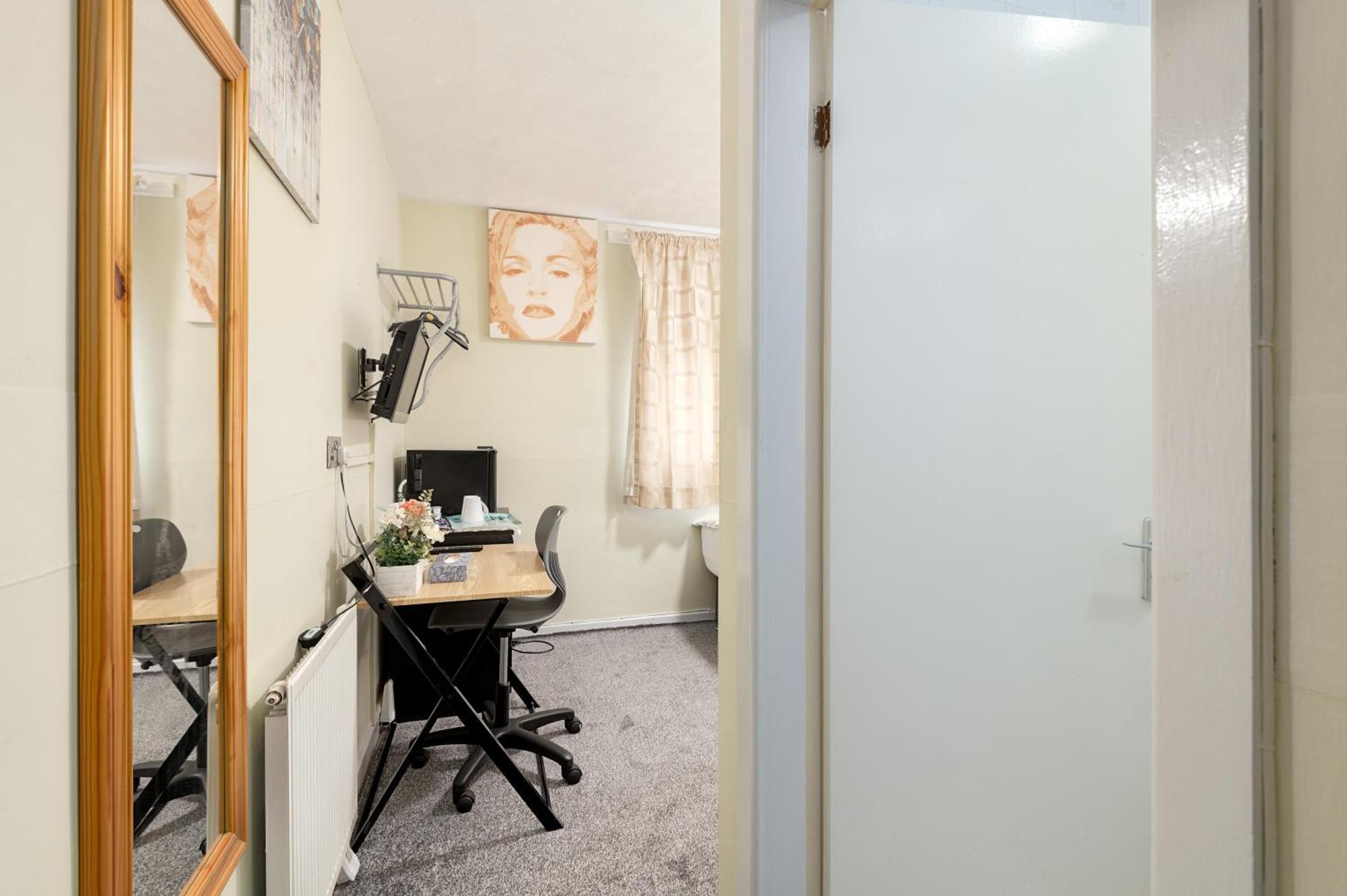 Apartment Derwent - Close To & Attractions Blackpool