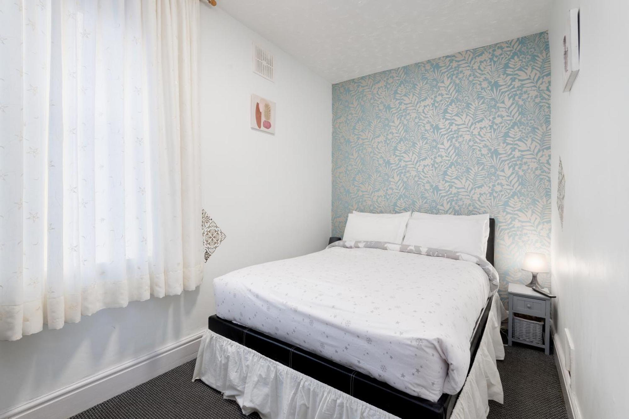 Derwent - Close To & Attractions Apartment