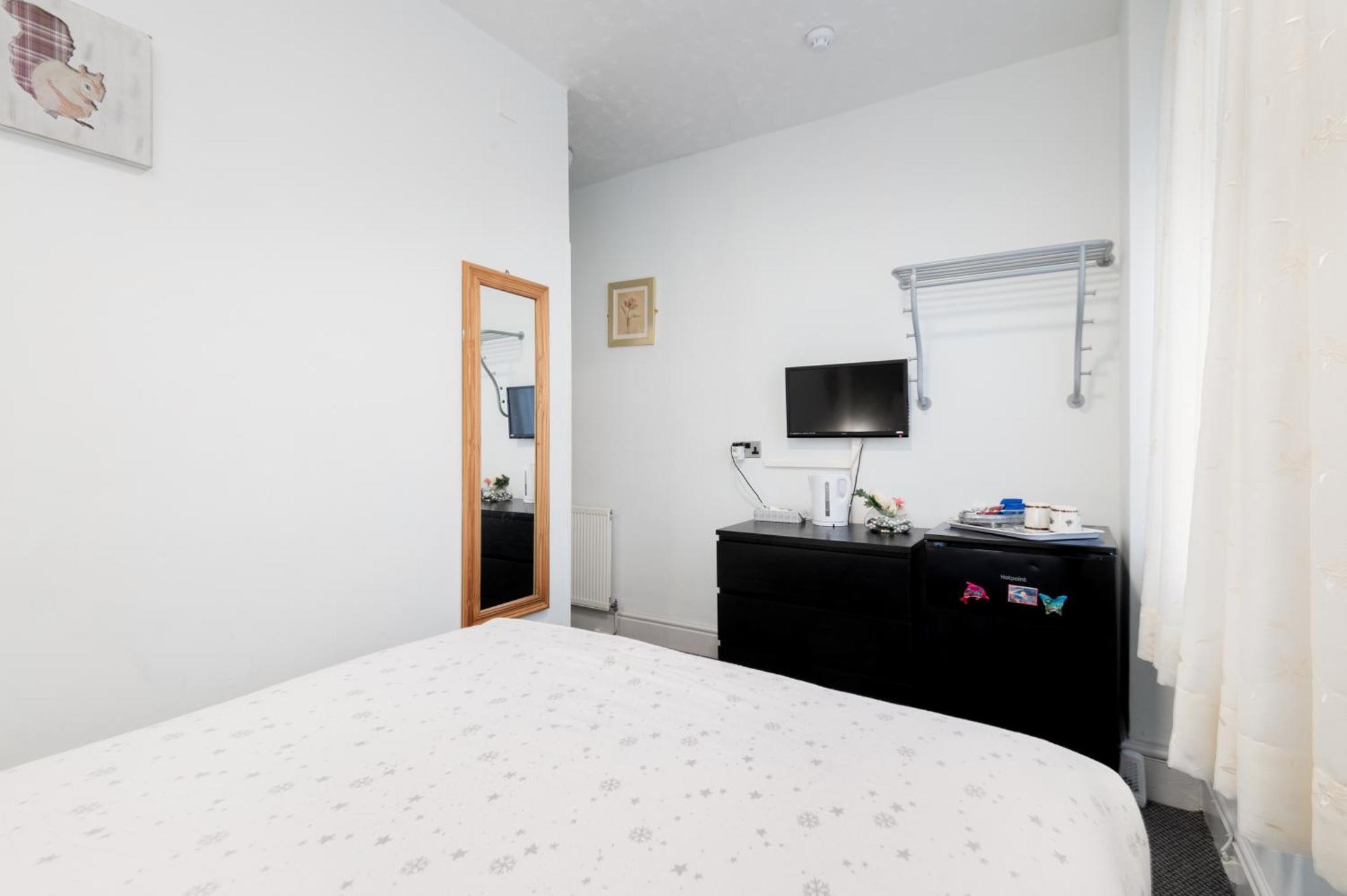 Derwent - Close To & Attractions Apartment