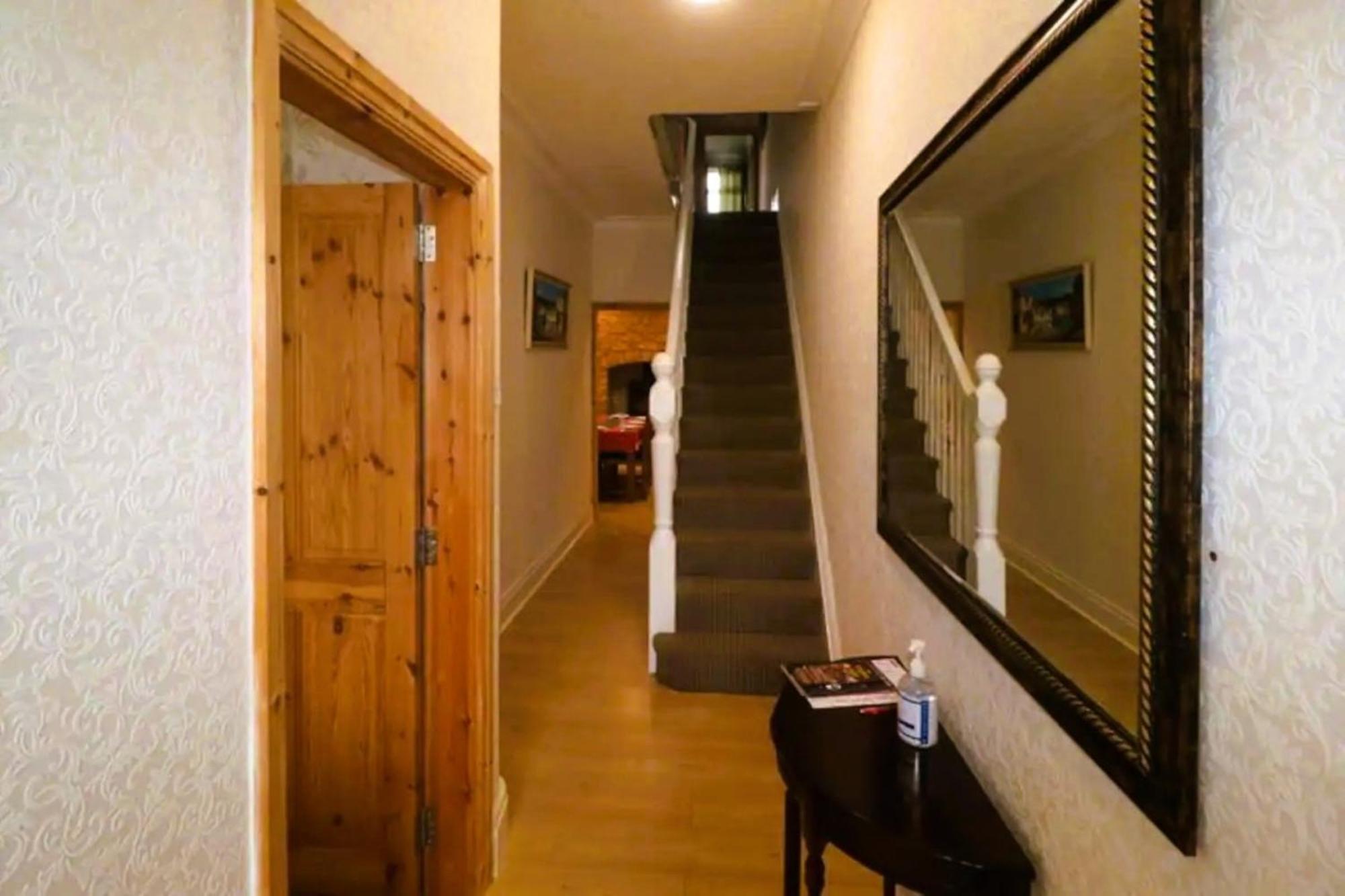 Sherbourne Retreat - 4 Bedroom House In Blackpool