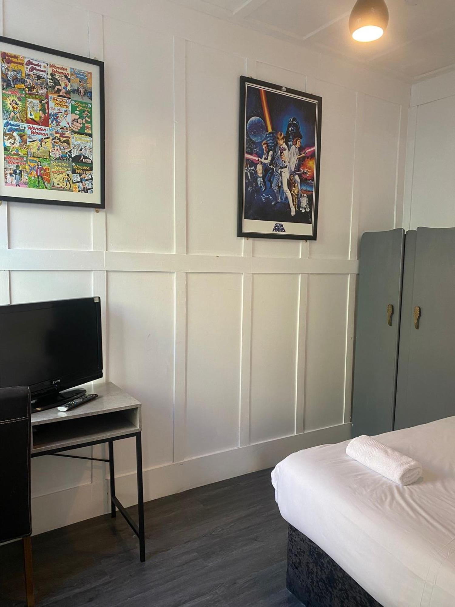 Elmora House * Blackpool