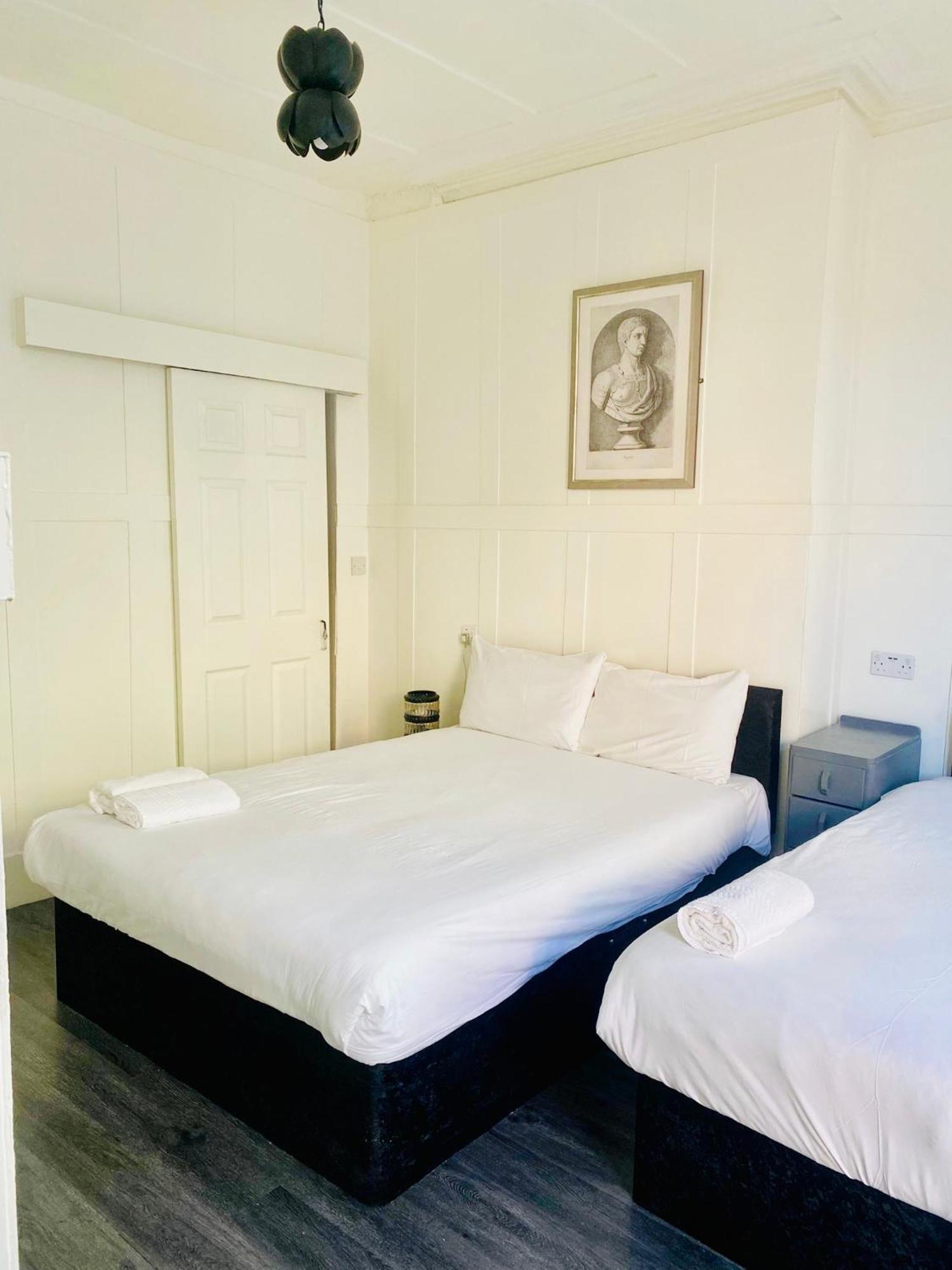 Guest house Elmora House *