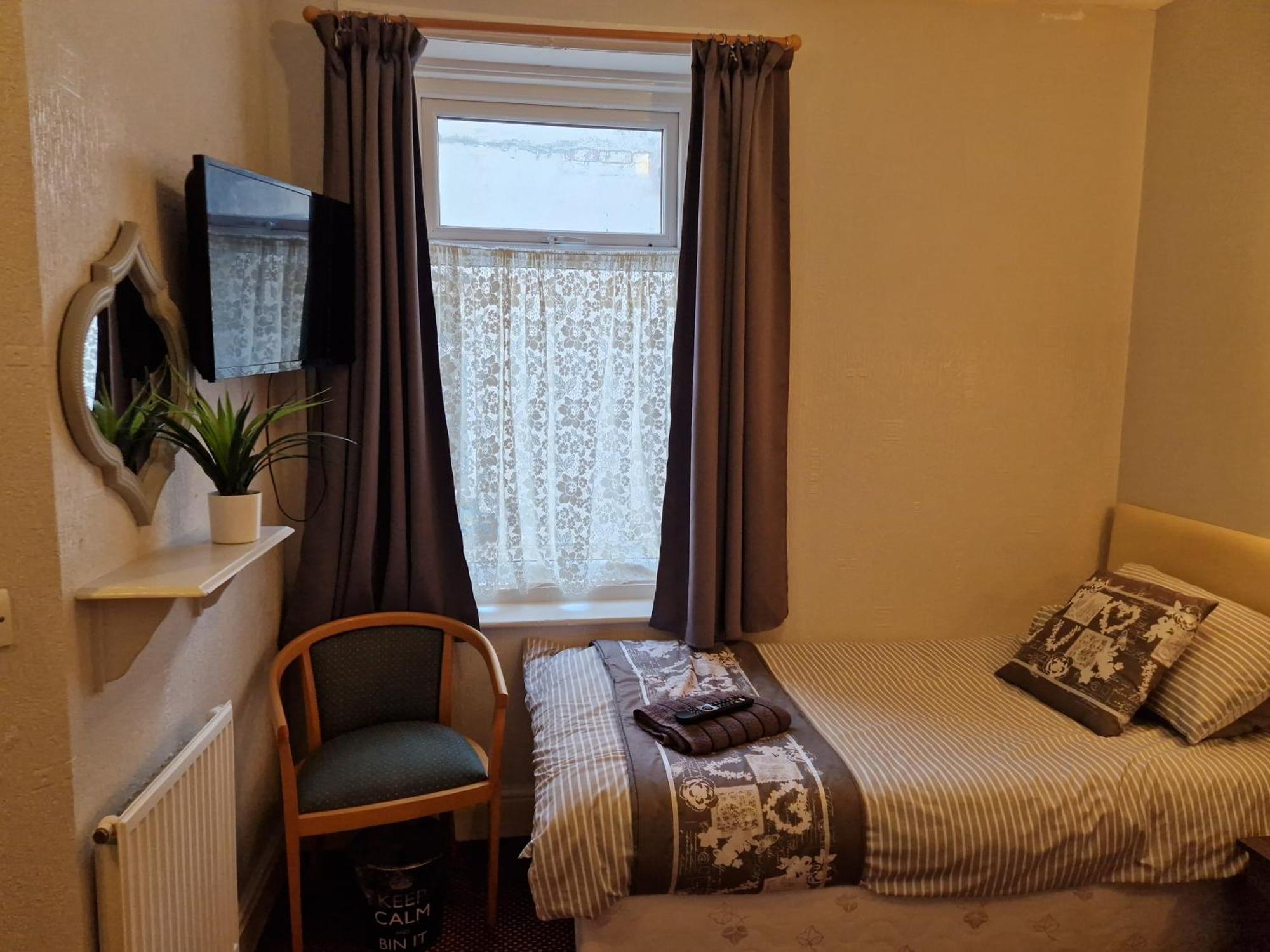 Stafford House Guest house 3*