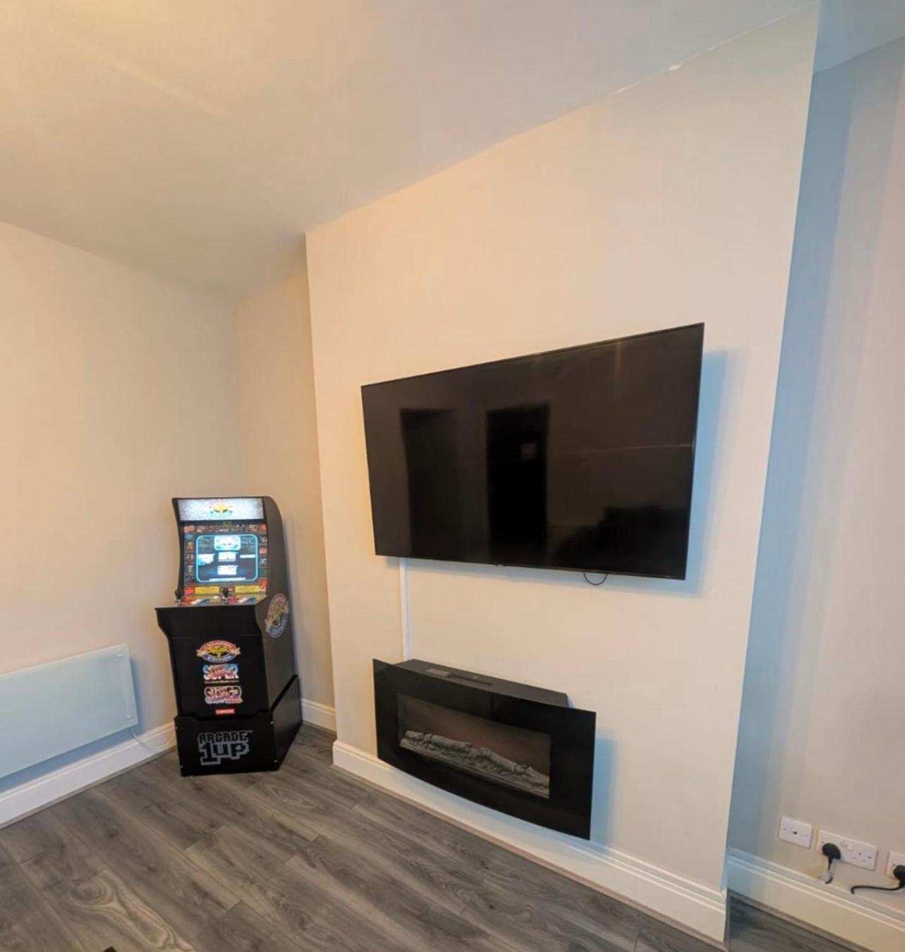 Withnell - One - Ground Floor - Retro Gaming Machine *
