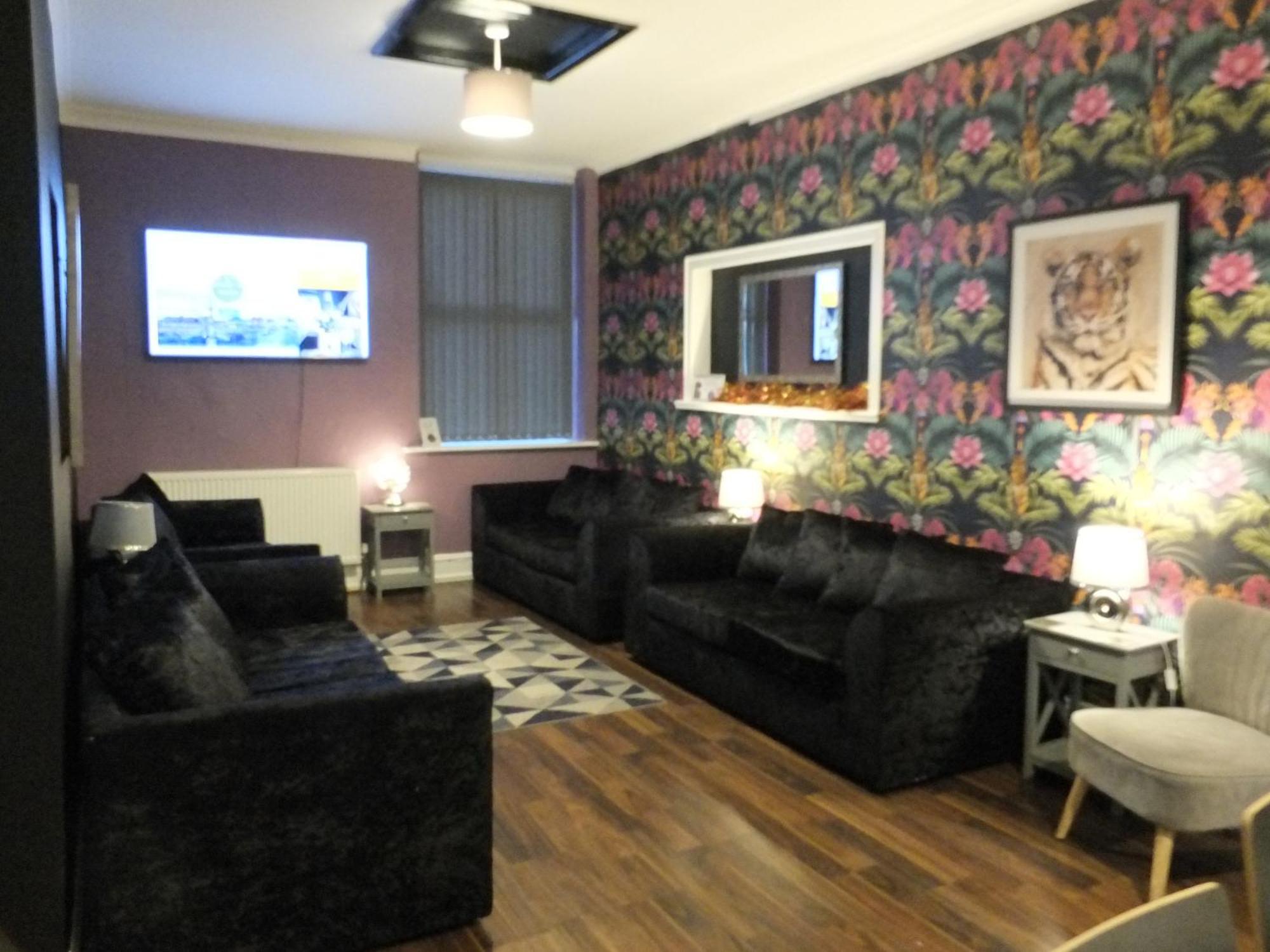 Enjoy Apartment