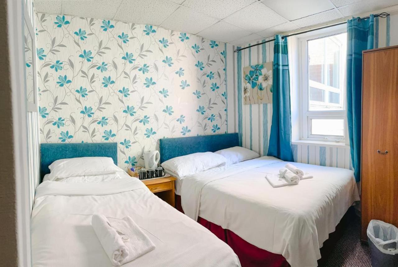 The Beachfront Guest house Blackpool