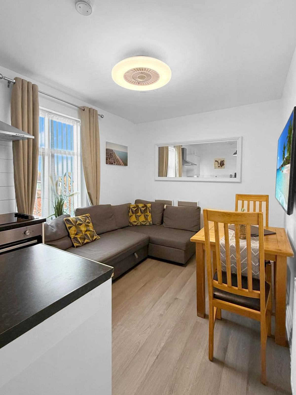 Apartment Granada Queen's Promenade *