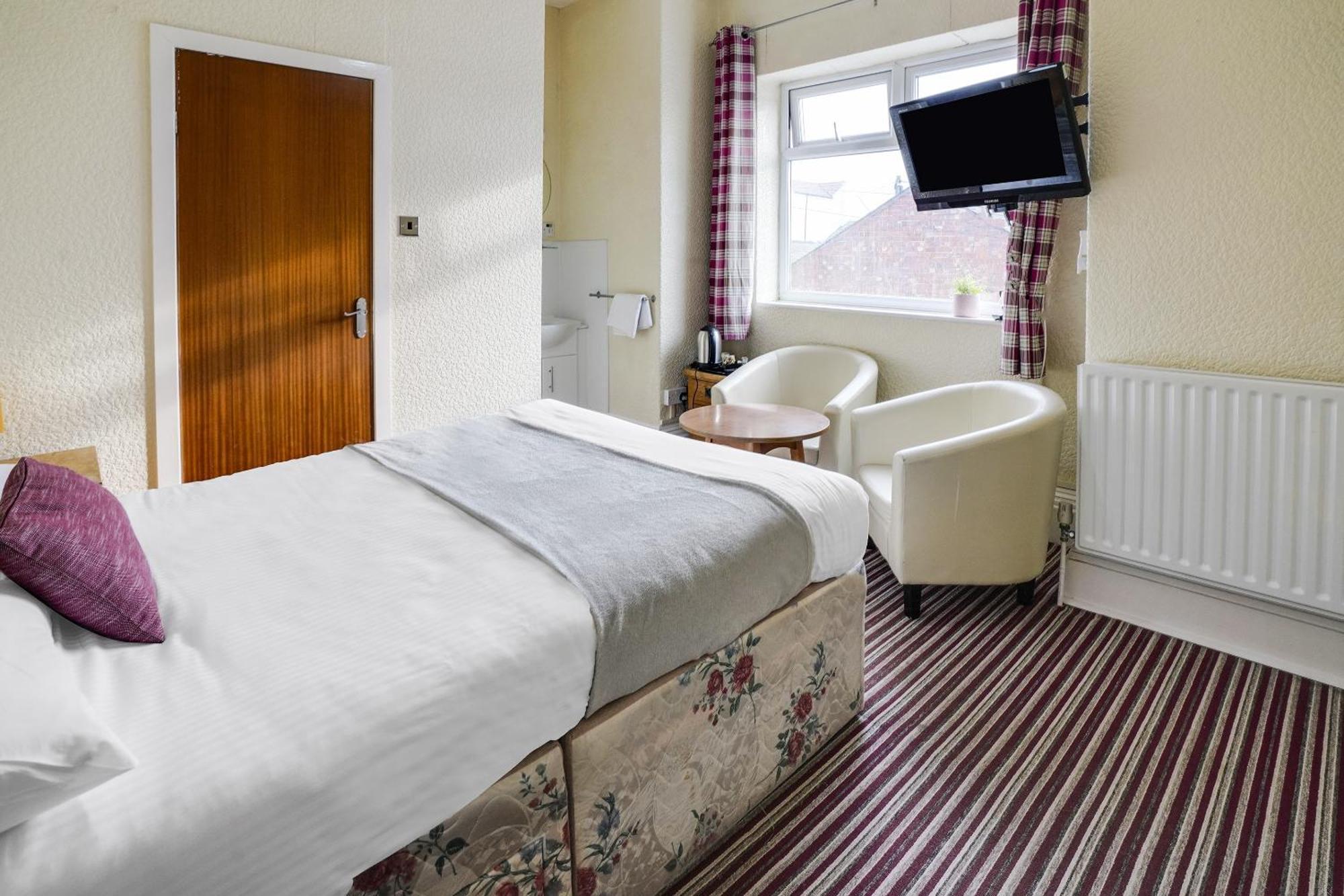 St Kildas, Hotel