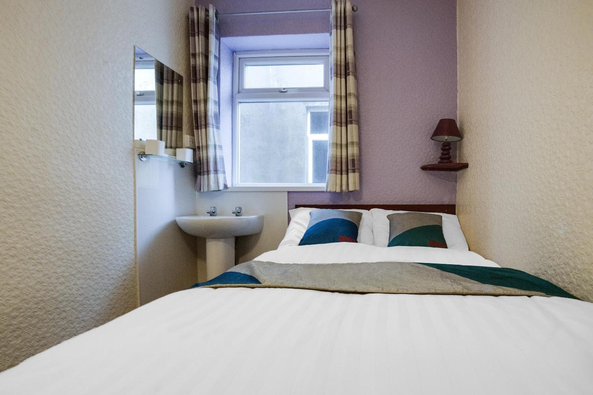 St Kildas, Hotel 3*