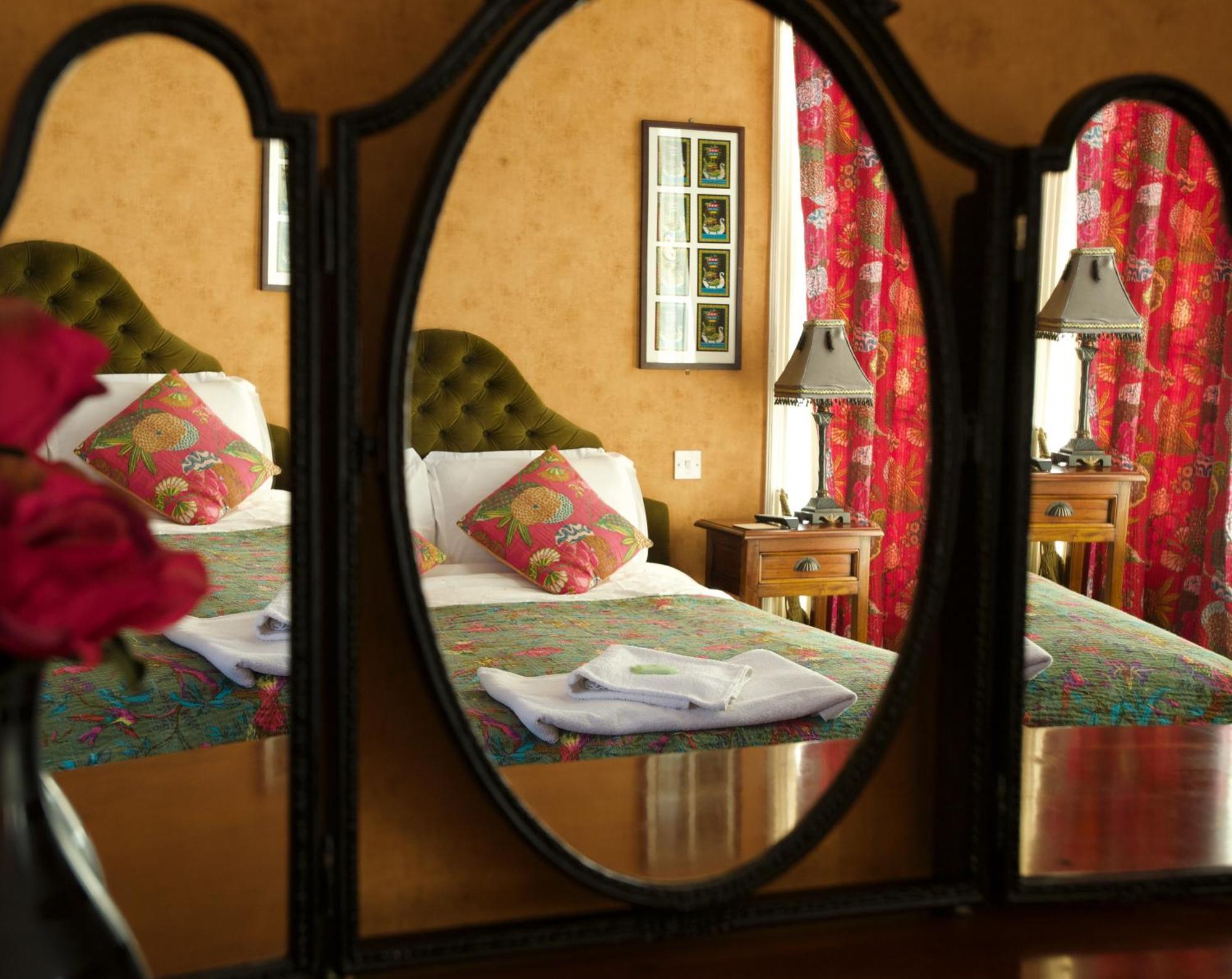 The Gallery Guest house 4*