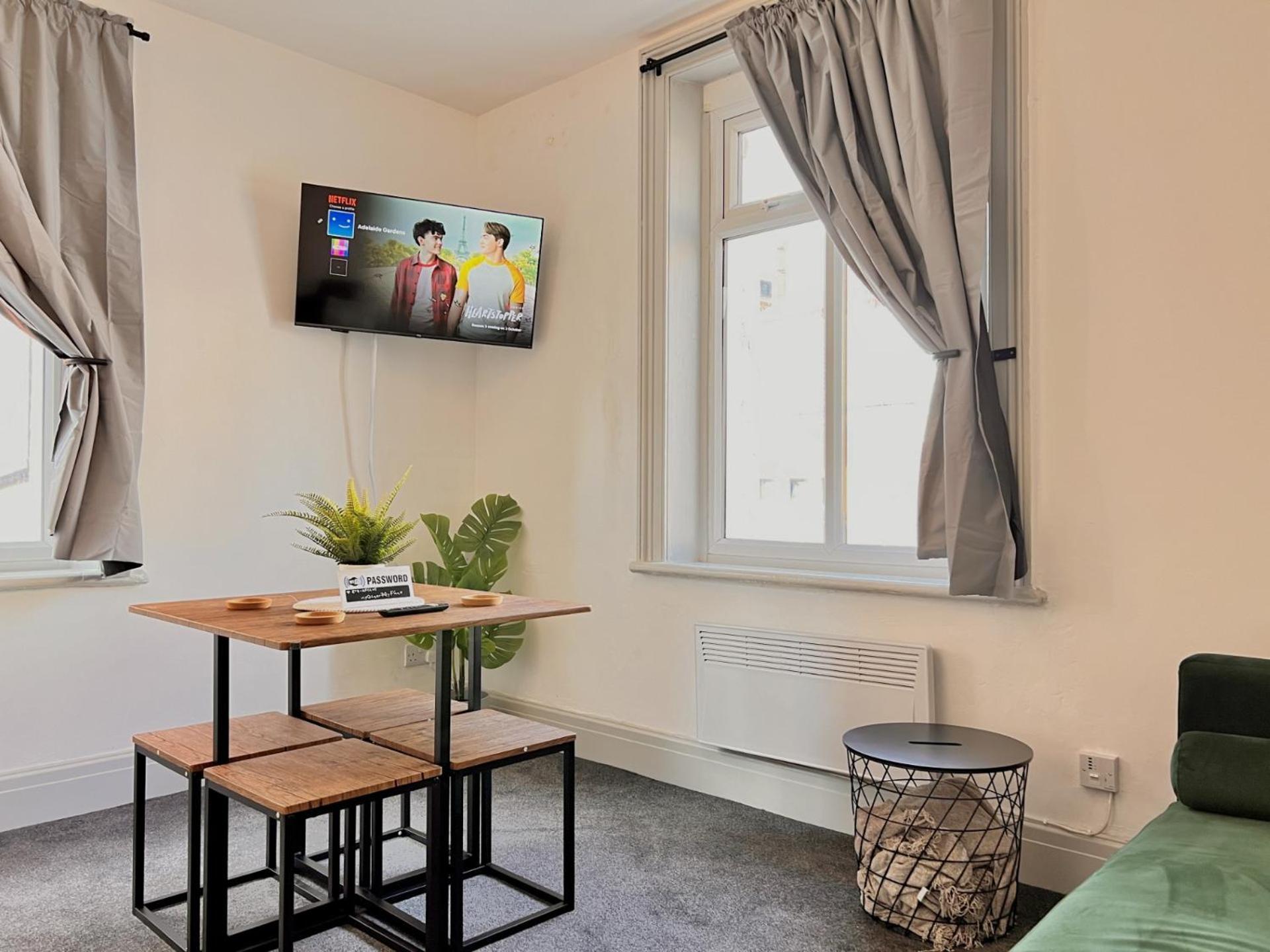 Two-bedroom Next To Winter Gardens With Free On-site Parking, * Blackpool