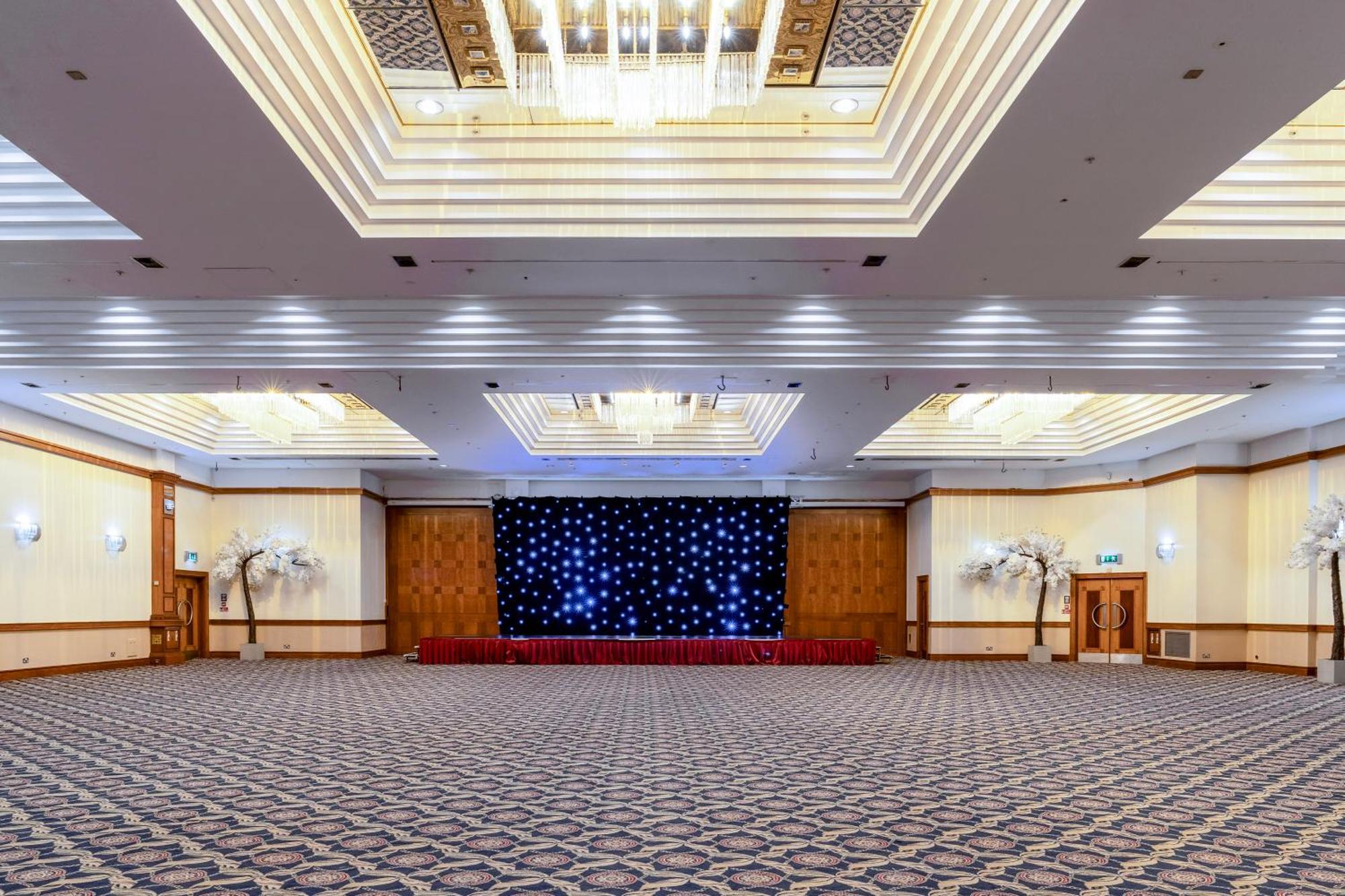 Grand Hotel