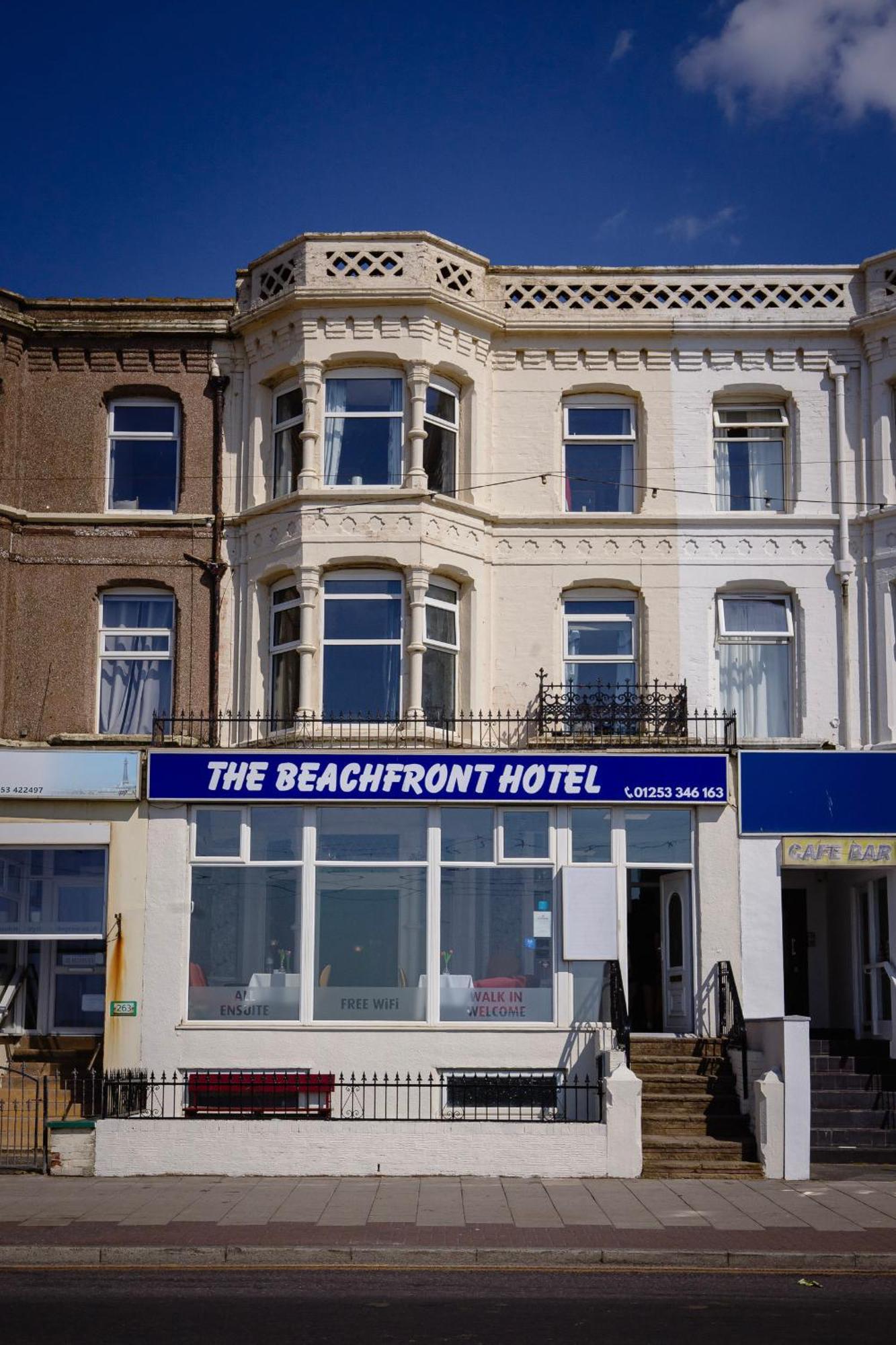 Guest house The Beachfront
