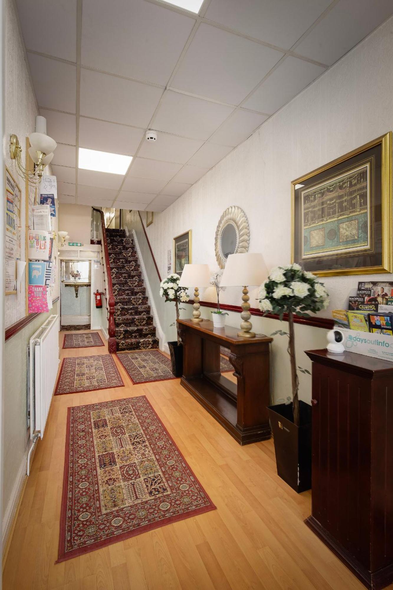 The Beachfront Guest house Blackpool