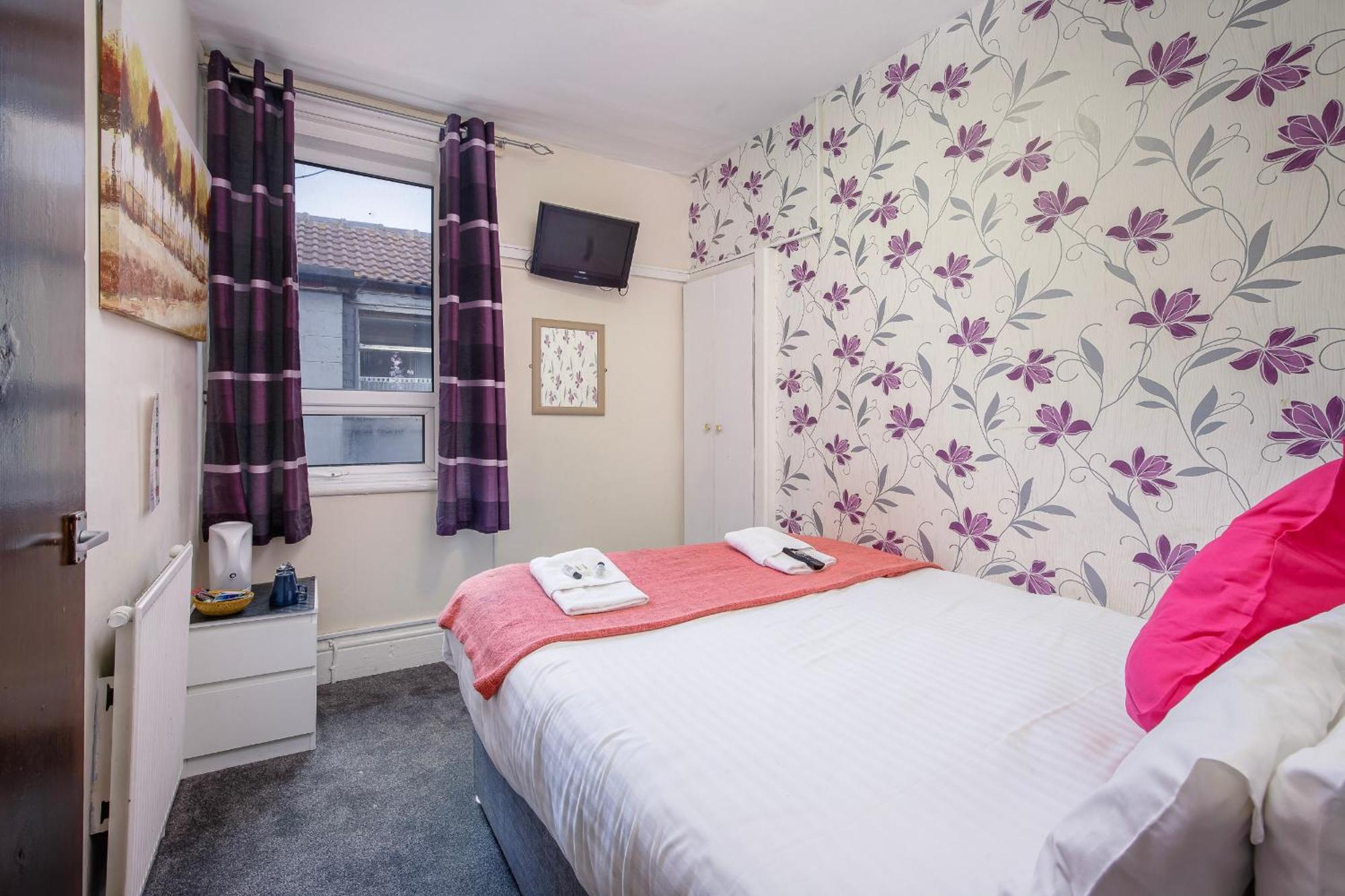 The Beachfront Guest house Blackpool