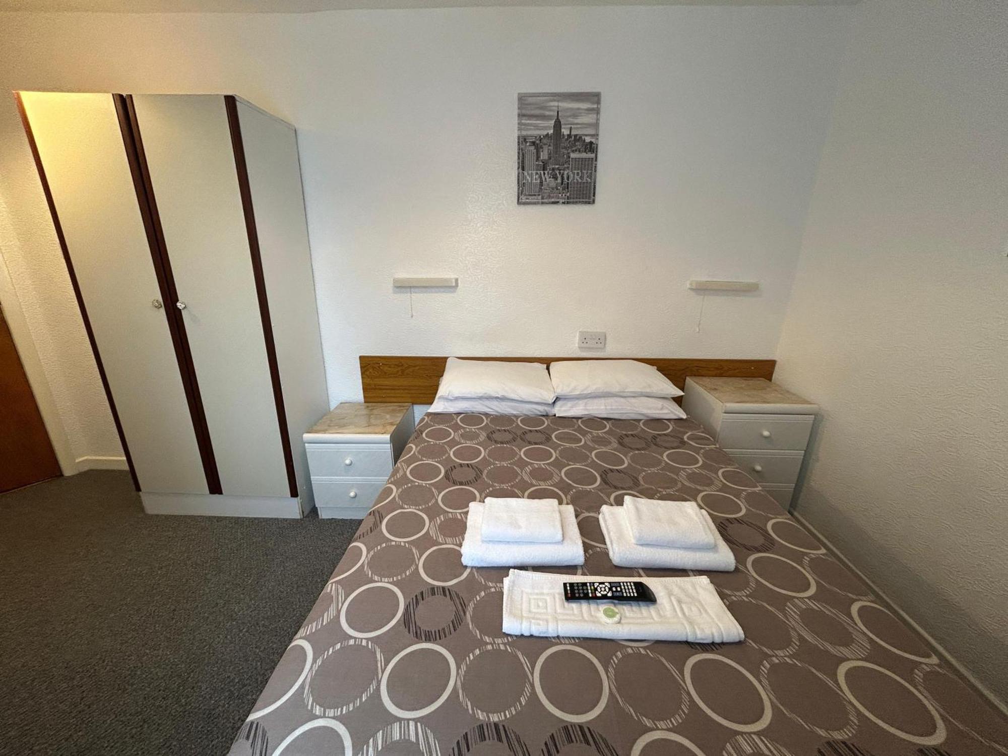 Oyo Delton Pleasure Blackpool