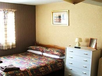 Bedmond *