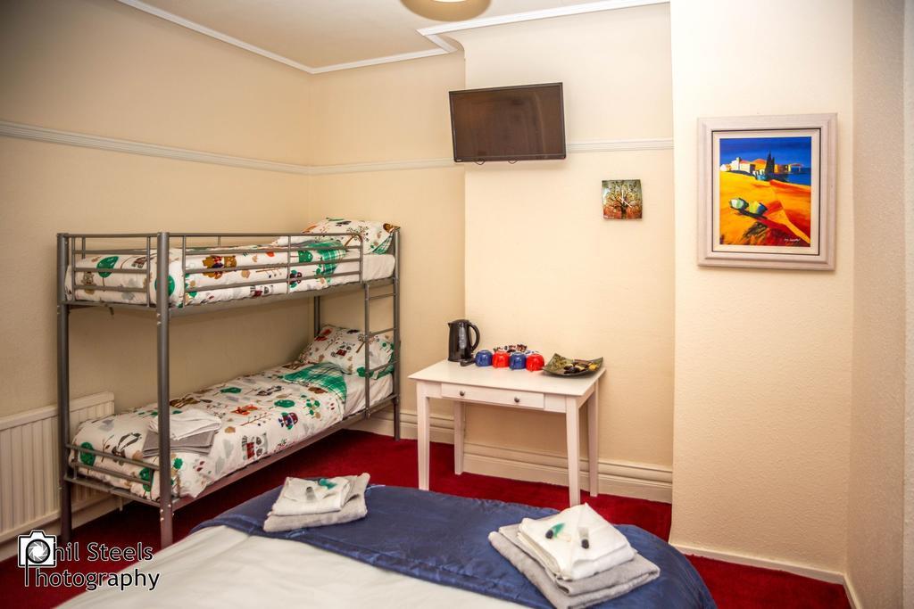Bed & Breakfast No. 14. Blackpool