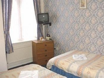 Hotel Oyo Wave Crest Blackpool