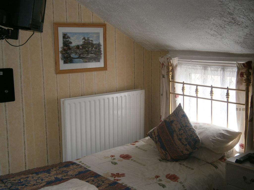 Guest house The Royale