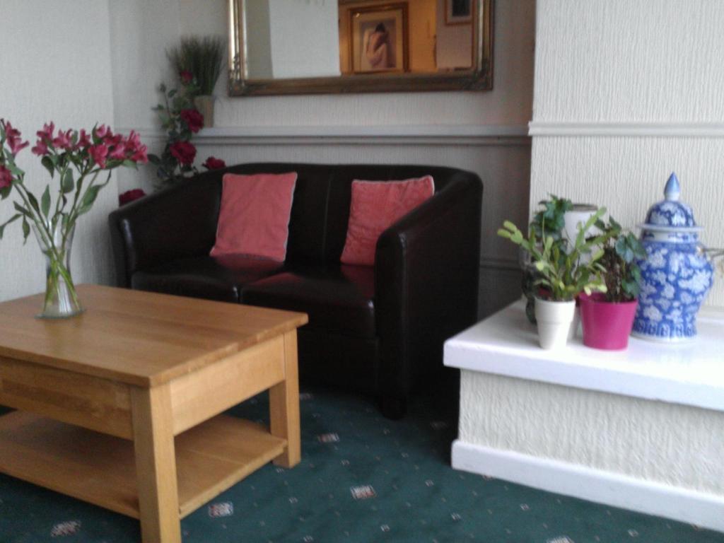 The Baron 4* Blackpool