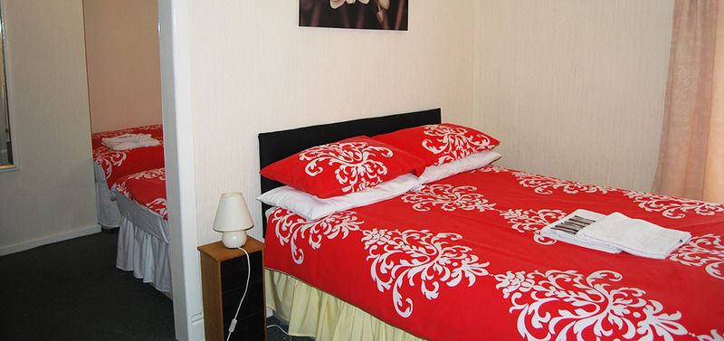 Hotel Tudor House 3*