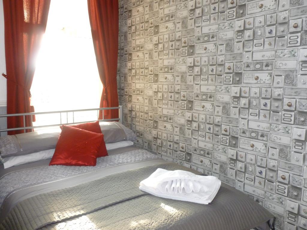 Canberra Guest House/hotel 3* Blackpool