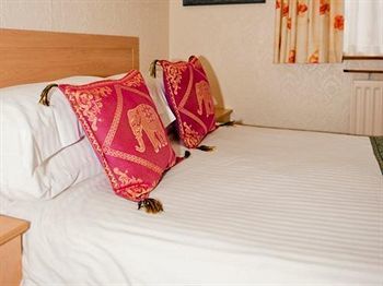 Tudor Rose Original 3* Blackpool