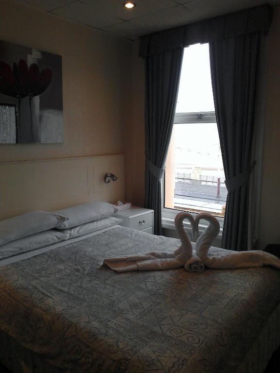 The Baron 4* Blackpool