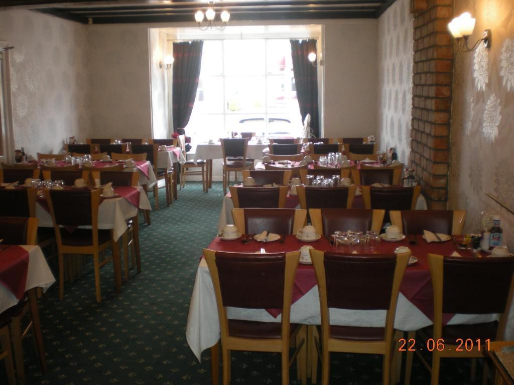 Hotel The 2*