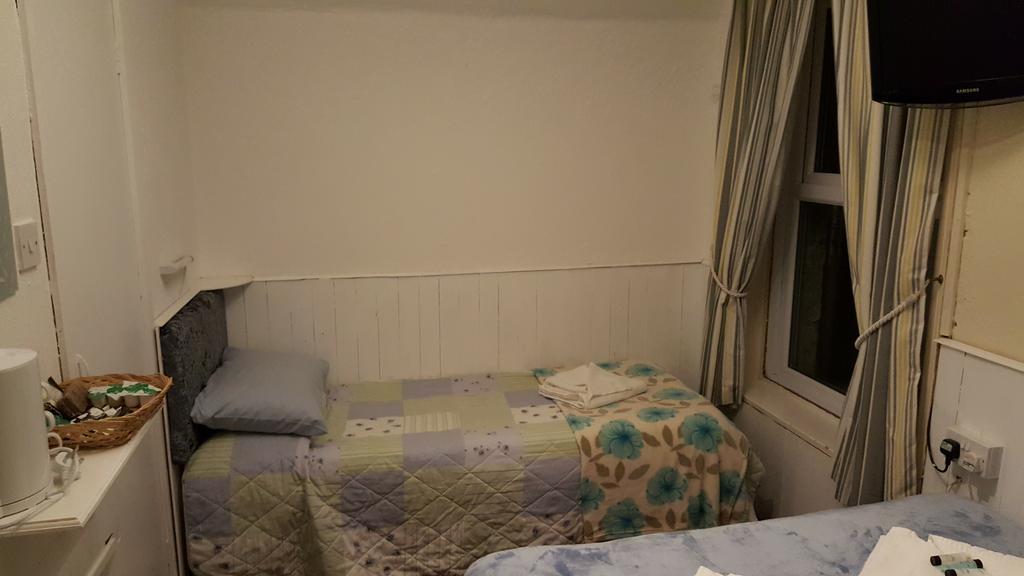 Guest house Darfield 2*