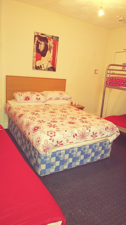 The Woodley Guest house