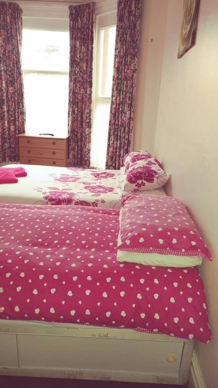 Guest house The Woodley 2*