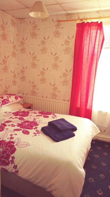 The Woodley Guest house