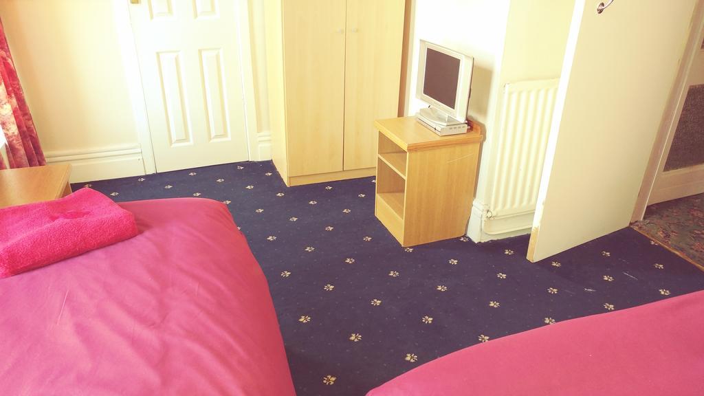 The Woodley Guest house Blackpool