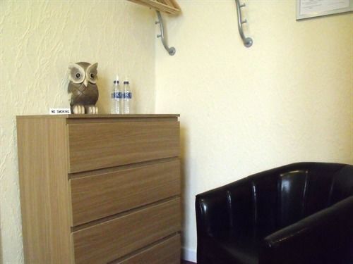 Bed & Breakfast Benson - Small Families & Couples Only