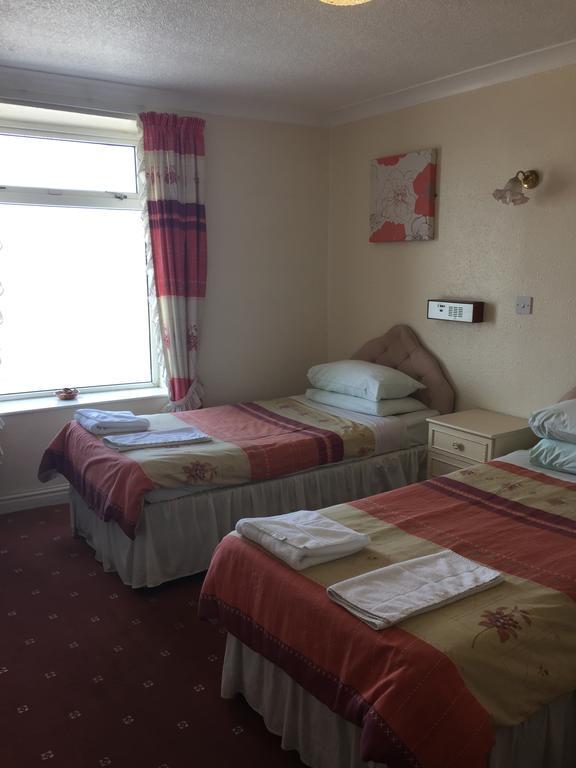 Athol Guest house Blackpool