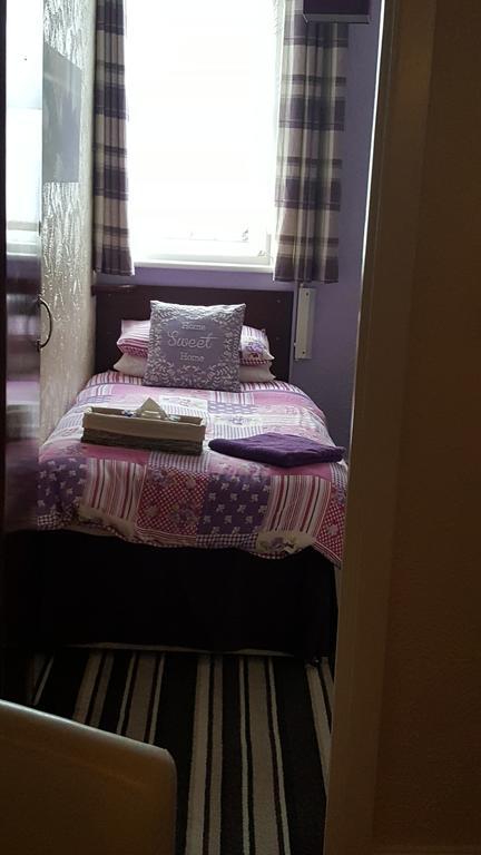 St Kildas, Hotel