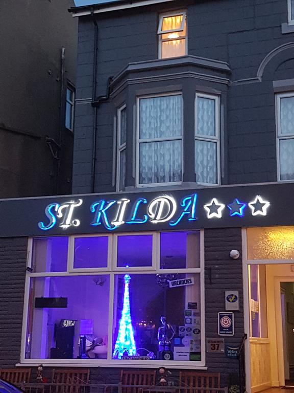 St Kildas, 3* Blackpool