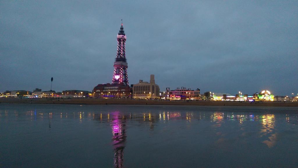Darfield 2* Blackpool