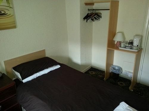 The Wakefield House 2* Blackpool