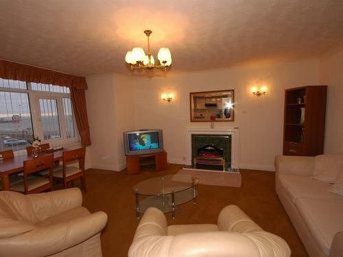 One Rutland Gate Apartment *